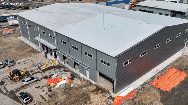 Можно ли заложить возможность расширения здания из металлоконструкций в будущем?