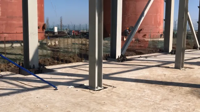 Выбор фундамента для металлических конструкций